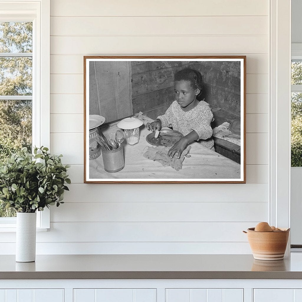 Child Eating Bread and Gravy in Wagoner County 1939 - Available at KNOWOL