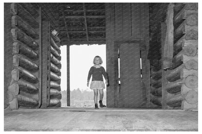 Child in Dog Trot Cabin Laurel Mississippi 1939 - Available at KNOWOL