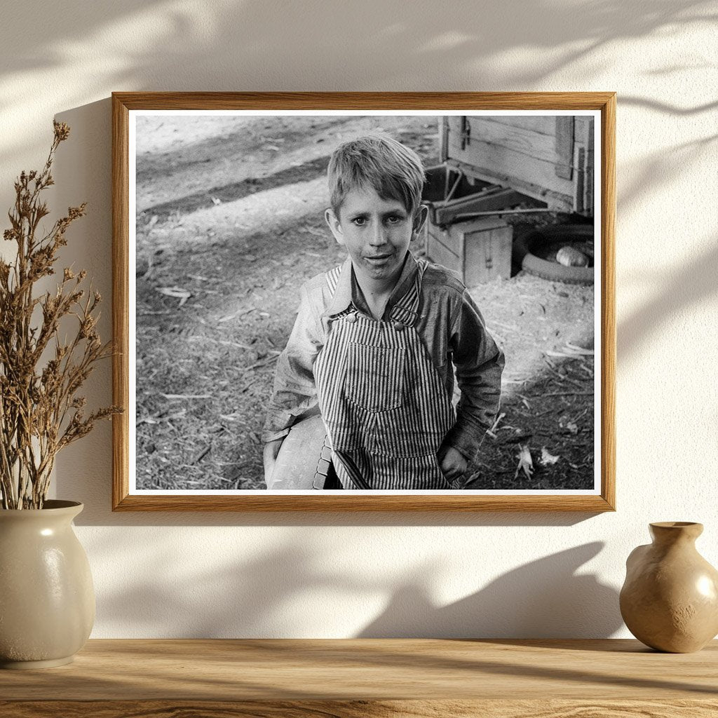 Child of Bean Picker Oregon August 1939 - Available at KNOWOL