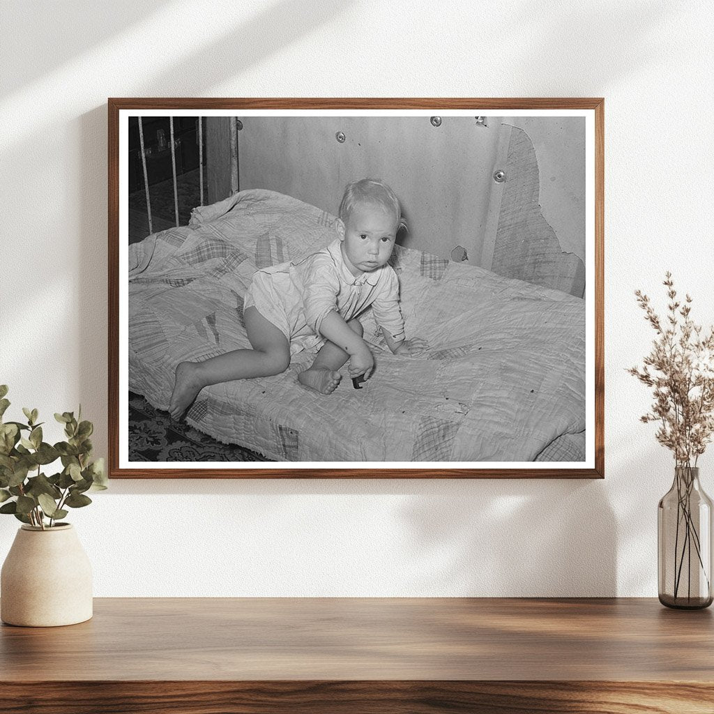 Child of Tenant Farmers in Arkansas River Bottoms 1939 - Available at KNOWOL