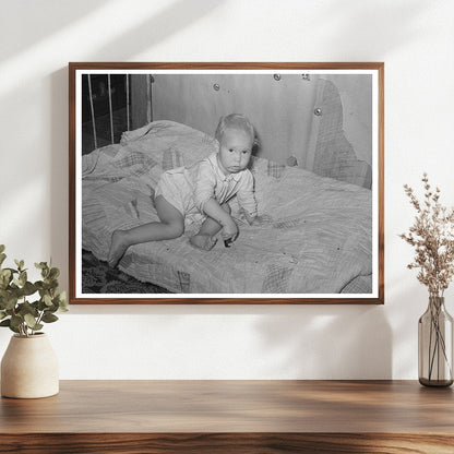 Child of Tenant Farmers in Arkansas River Bottoms 1939 - Available at KNOWOL