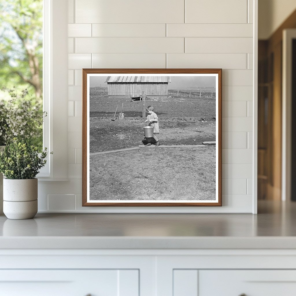 Child Retrieving Water in Benton County Indiana 1937 - Available at KNOWOL