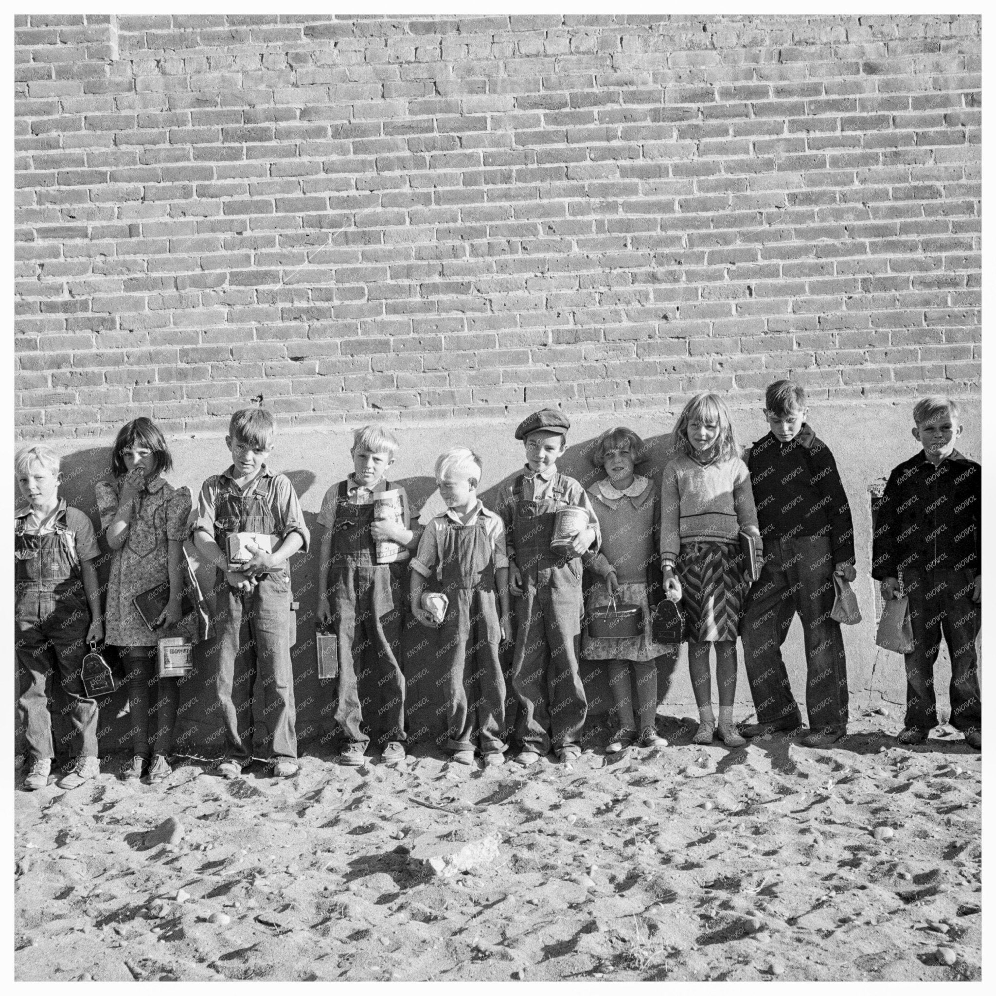 Children Arriving at School in Malheur County Oregon 1939 - Available at KNOWOL