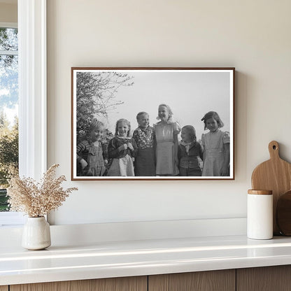 Children at Camelback Farms Phoenix Arizona February 1942 - Available at KNOWOL