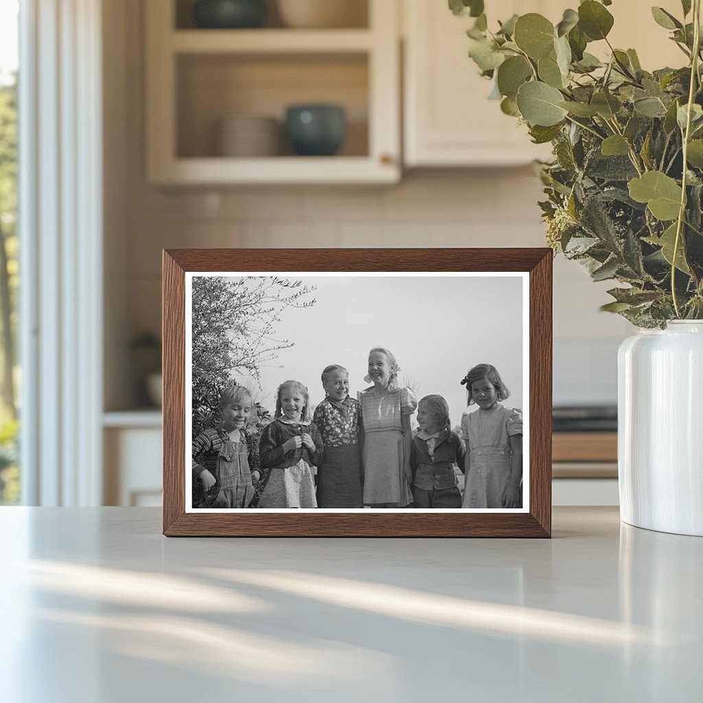 Children at Camelback Farms Phoenix Arizona February 1942 - Available at KNOWOL