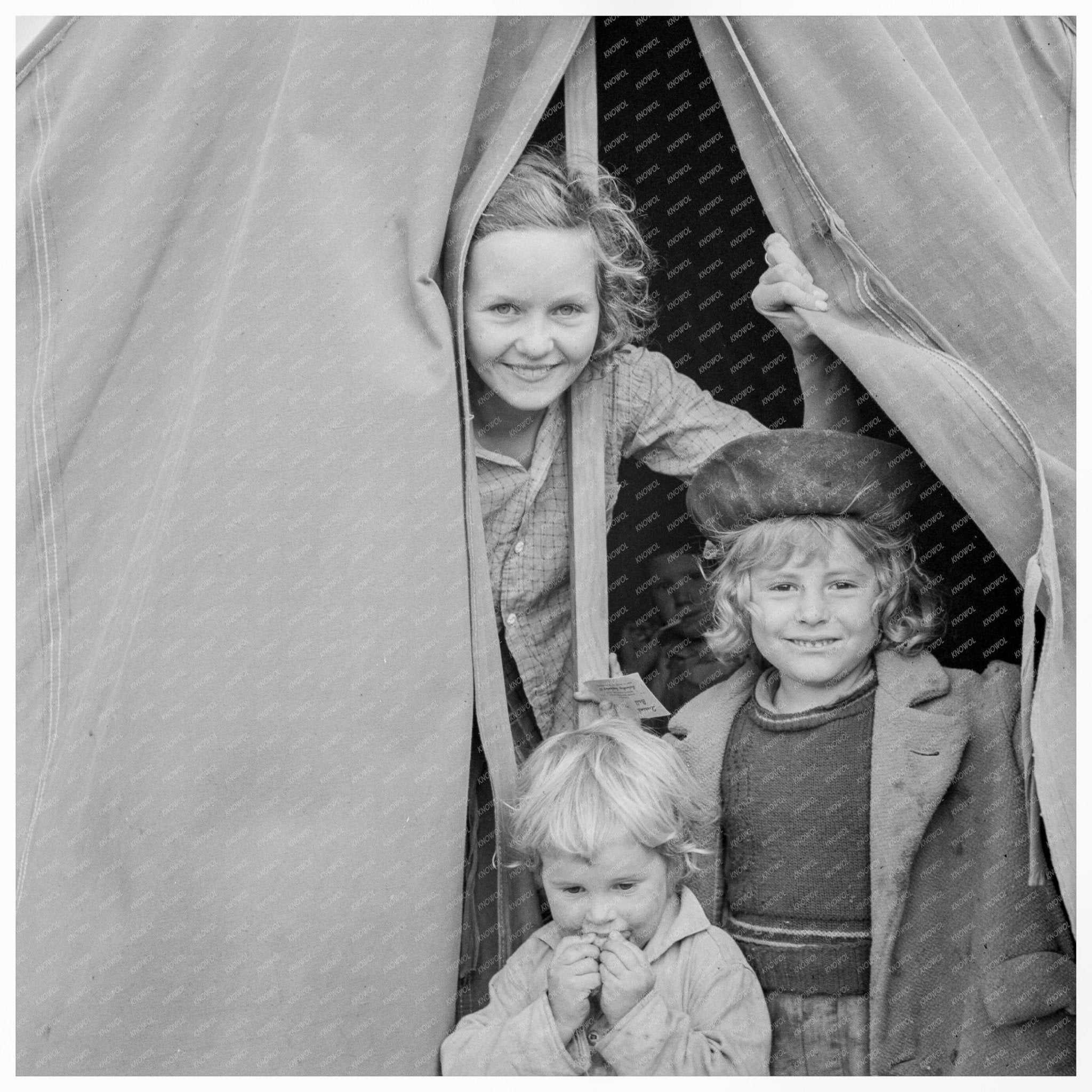 Children at Merrill Farm Security Administration Camp 1939 - Available at KNOWOL