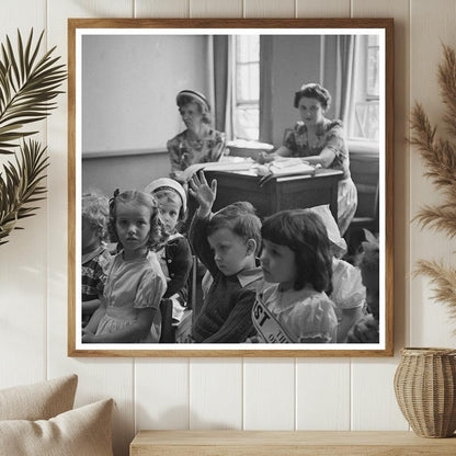 Children at Sunday School Church of the Good Shepherd 1944 - Available at KNOWOL