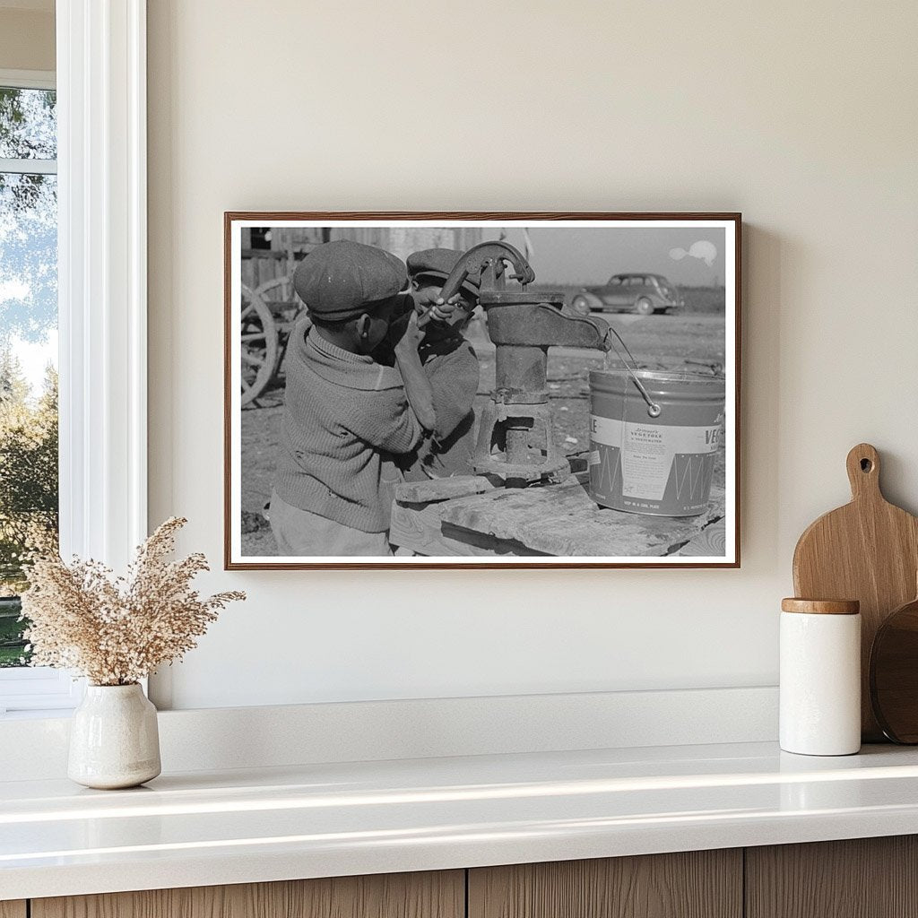 Children at Water Pump in Louisiana 1939 - Available at KNOWOL