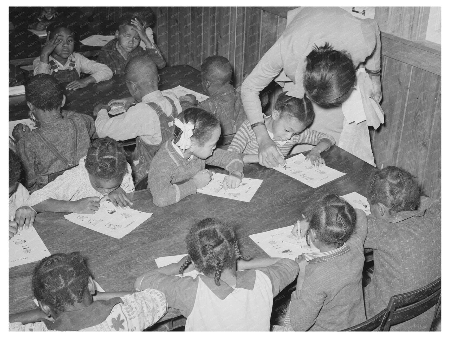 Children Coloring Drawings in Lakeview Project Arkansas 1938 - Available at KNOWOL