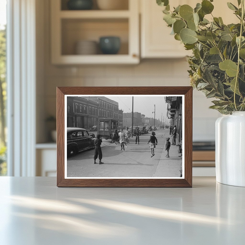 Children from South Side Chicago April 1941 Vintage Photo - Available at KNOWOL