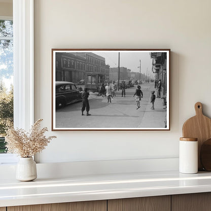 Children from South Side Chicago April 1941 Vintage Photo - Available at KNOWOL