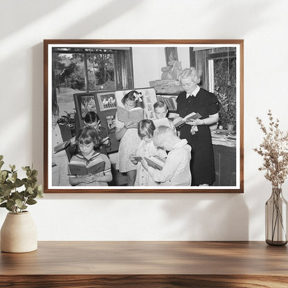 Children in Grade School San Augustine Texas April 1939 - Available at KNOWOL