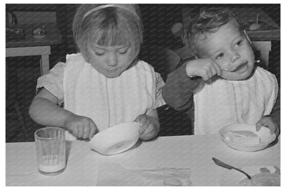 Children Lunch at FSA Migratory Labor Camp Yakima 1941 - Available at KNOWOL