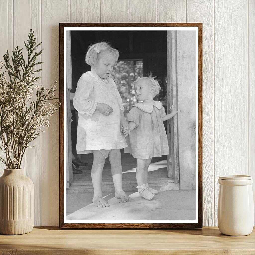 Children of a Sharecropper in Missouri 1938 - Available at KNOWOL