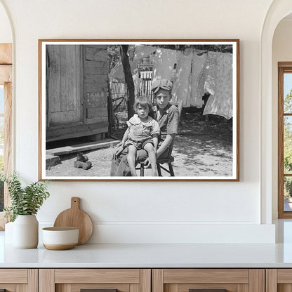 Children of Alonzo Heath Farmer in Wisconsin 1937 - Available at KNOWOL