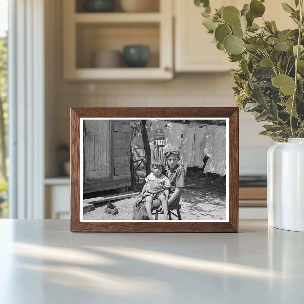 Children of Alonzo Heath Farmer in Wisconsin 1937 - Available at KNOWOL