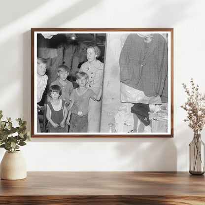 Children of Farmer Gunnar Kvande North Dakota 1937 - Available at KNOWOL