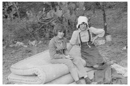 Children of Migrants in Harlingen Texas February 1939 - Available at KNOWOL