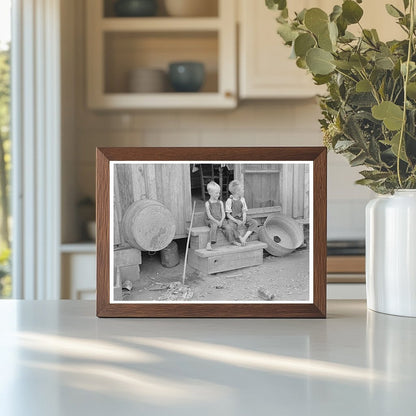 Children of Sharecropper in Missouri Cabin May 1938 - Available at KNOWOL