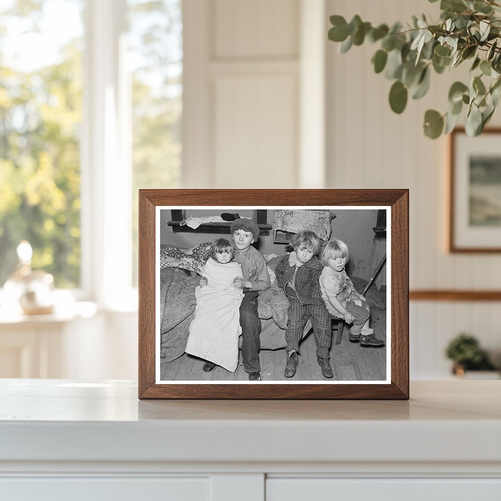 Children Outside Farmhouse in Sheridan County Montana 1937 - Available at KNOWOL