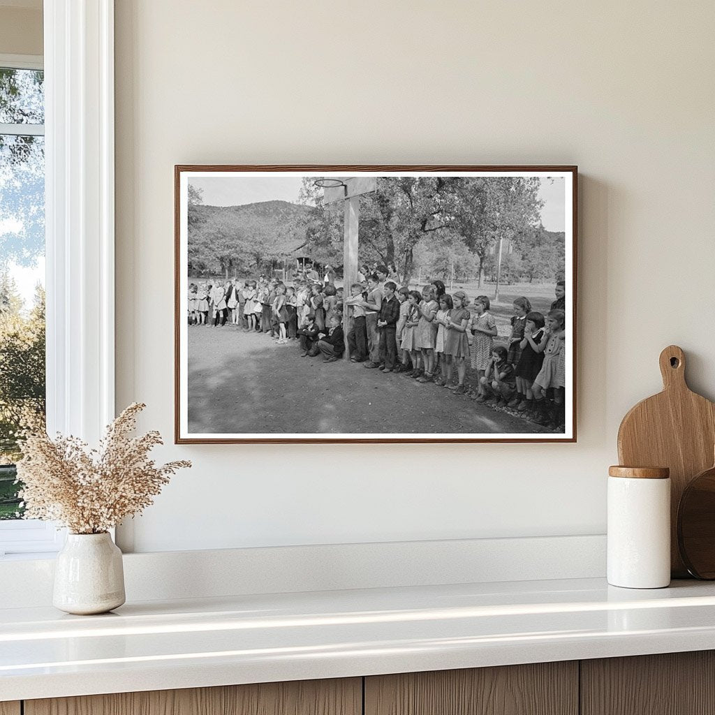 Children Watching High School Horse Summit City 1940 - Available at KNOWOL