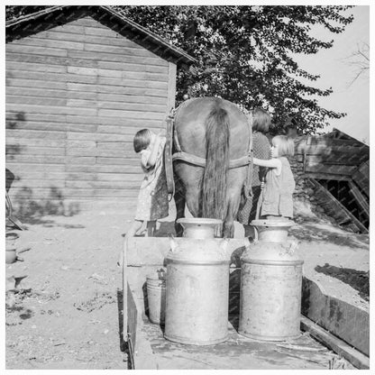 Children Working on Chris Adolfs Farm Yakima Valley 1939 - Available at KNOWOL