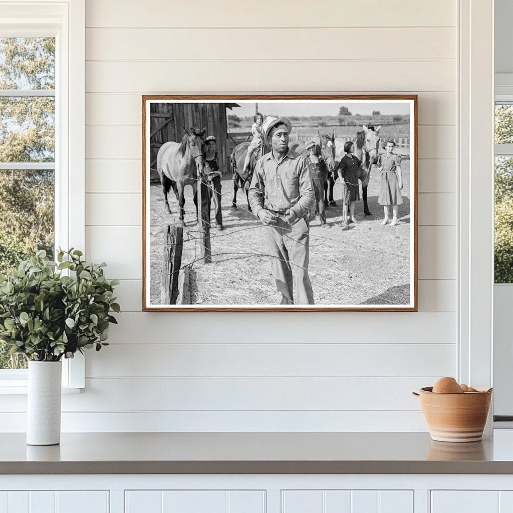 Chris Adolf and Family on Yakima Valley Farm 1939 - Available at KNOWOL