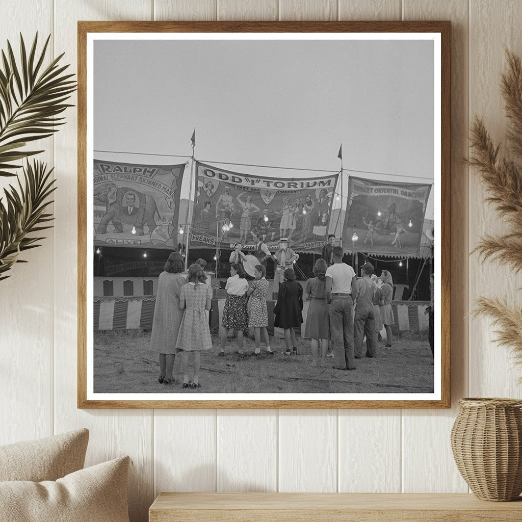 Circus Day in Klamath Falls Oregon July 1942 Photo - Available at KNOWOL