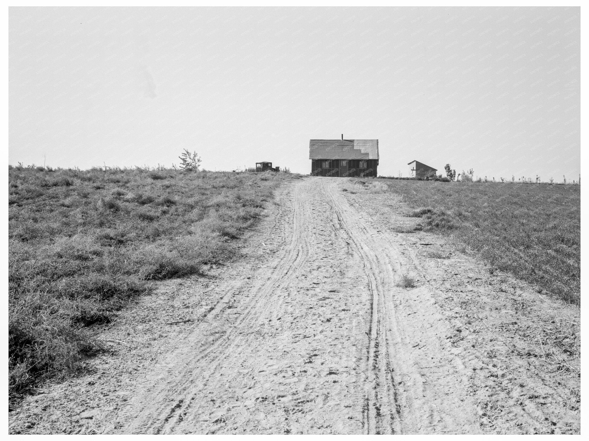 Cleaver Home in Malheur County Oregon 1939 - Available at KNOWOL