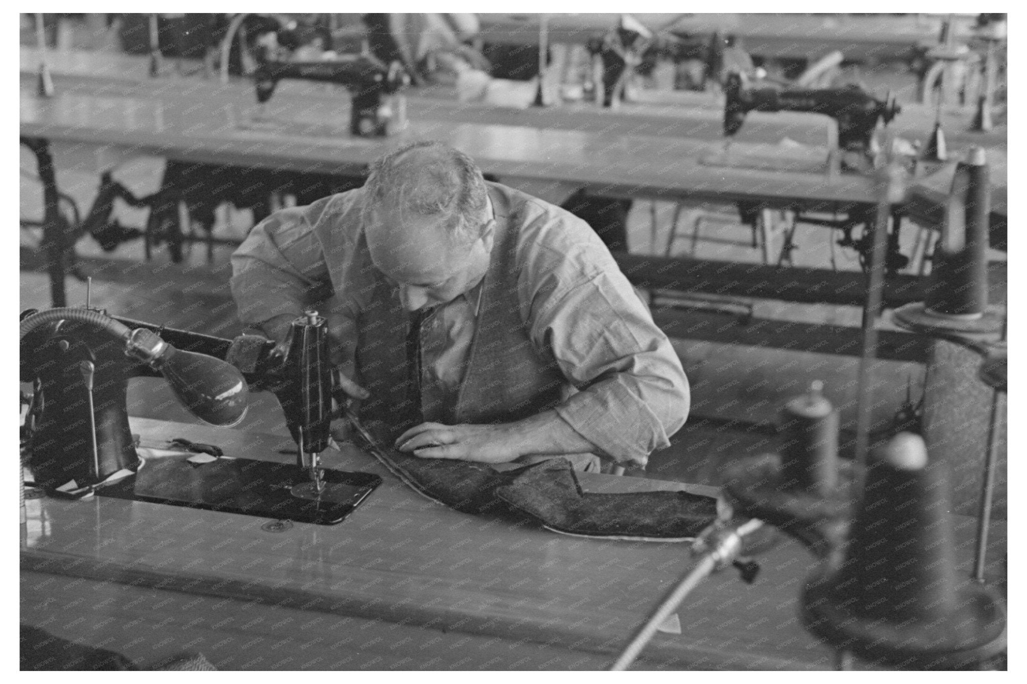 Cloak Operator in Jersey Homesteads Factory November 1936 - Available at KNOWOL