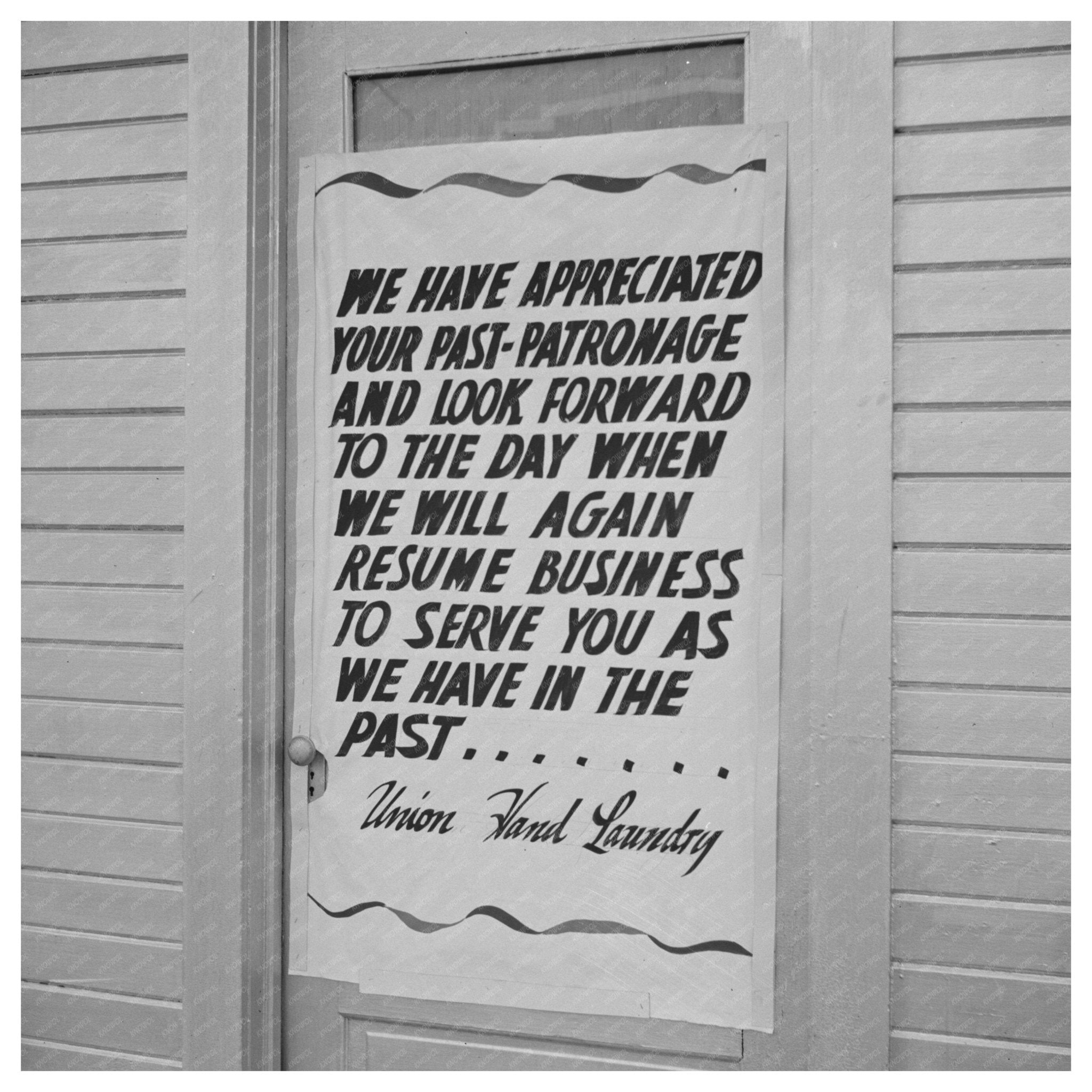 Closed Laundry Sign in Los Angeles April 1942 - Available at KNOWOL