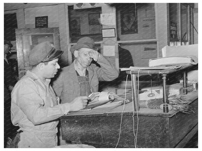 Commission House in San Antonio Texas 1939 - Available at KNOWOL