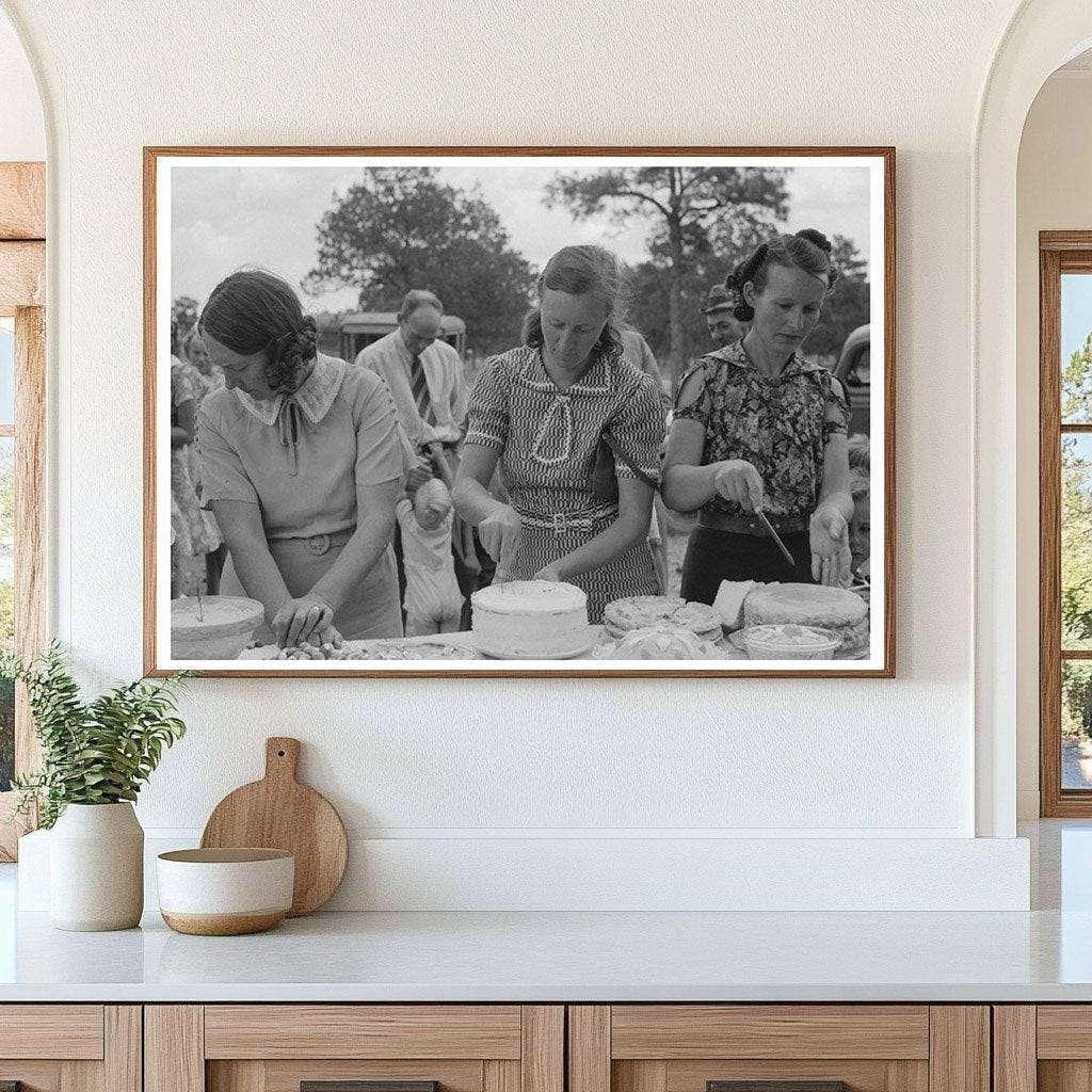 Community Cake Cutting in Pie Town New Mexico 1940 - Available at KNOWOL