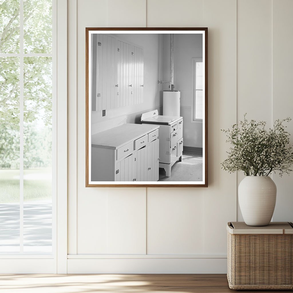 Community Kitchen for Migrant Workers Robstown Texas 1944 - Available at KNOWOL