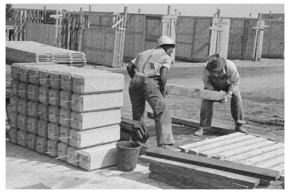 Construction of Outbuildings in Southeast Missouri 1938 - Available at KNOWOL