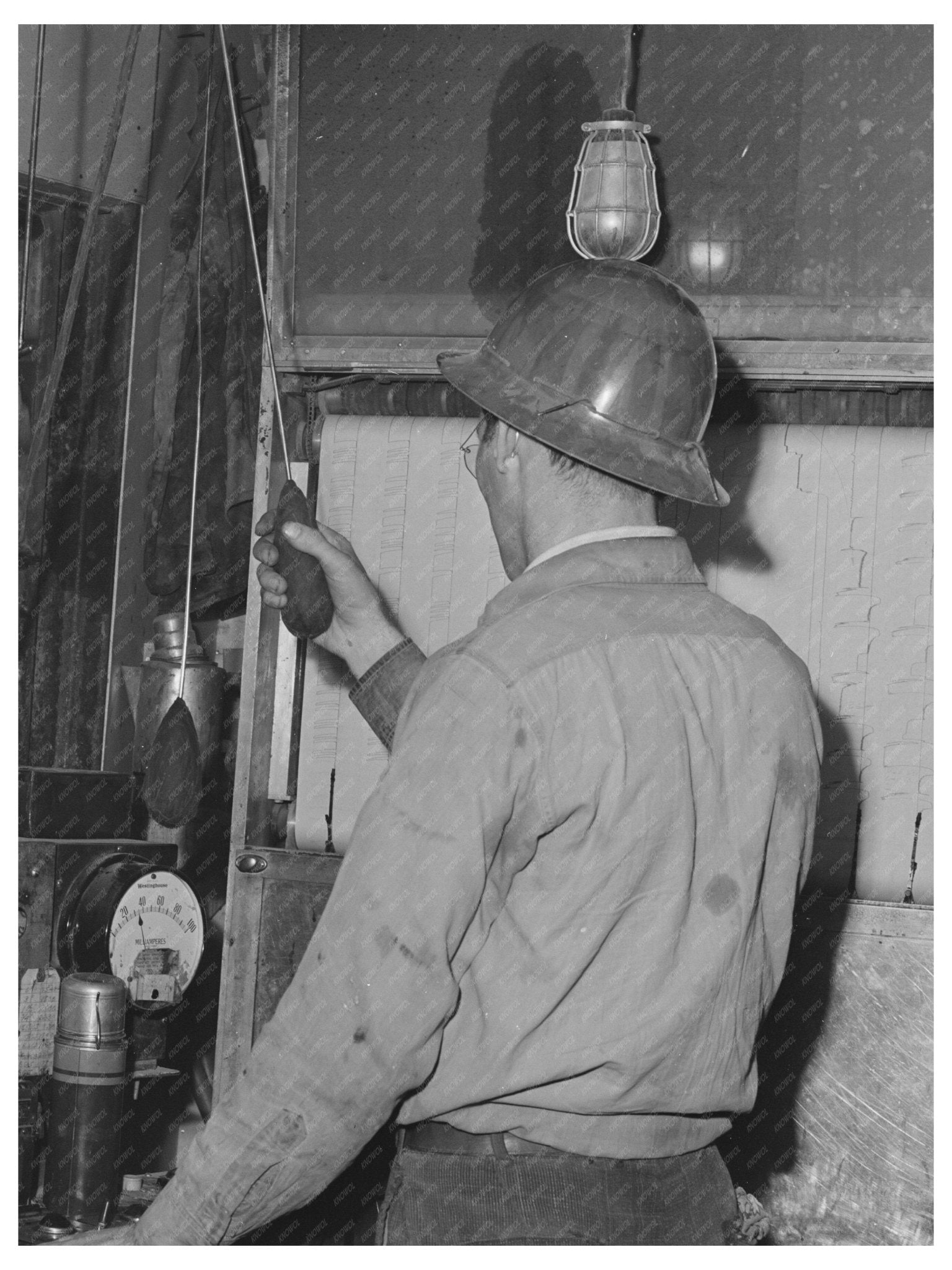 Construction of Shasta Dam December 1941 - Available at KNOWOL