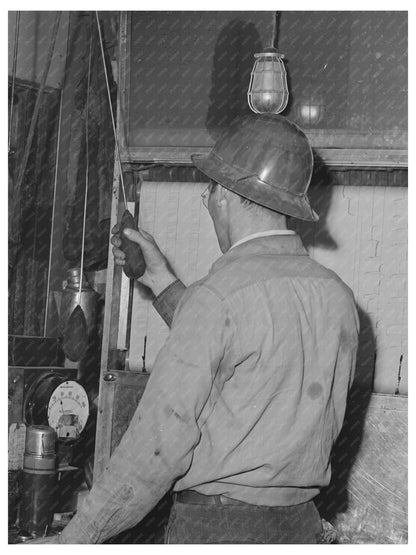 Construction of Shasta Dam December 1941 - Available at KNOWOL