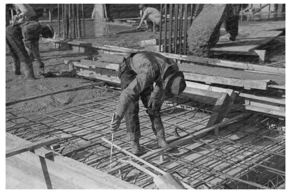 Construction Work in Corpus Christi Texas March 1940 - Available at KNOWOL