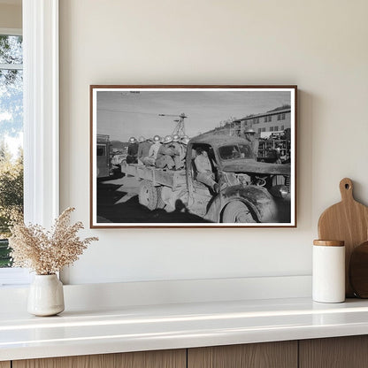 Construction Workers at Shasta Dam California 1940 - Available at KNOWOL