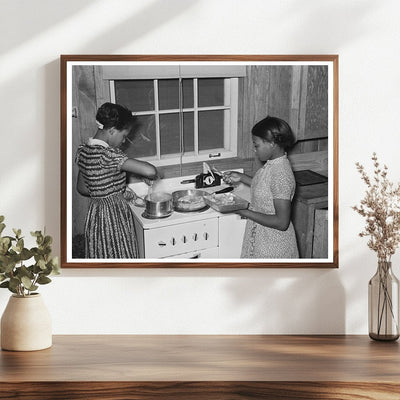 Cooking Lesson at Lakeview Project Arkansas December 1938 - Available at KNOWOL