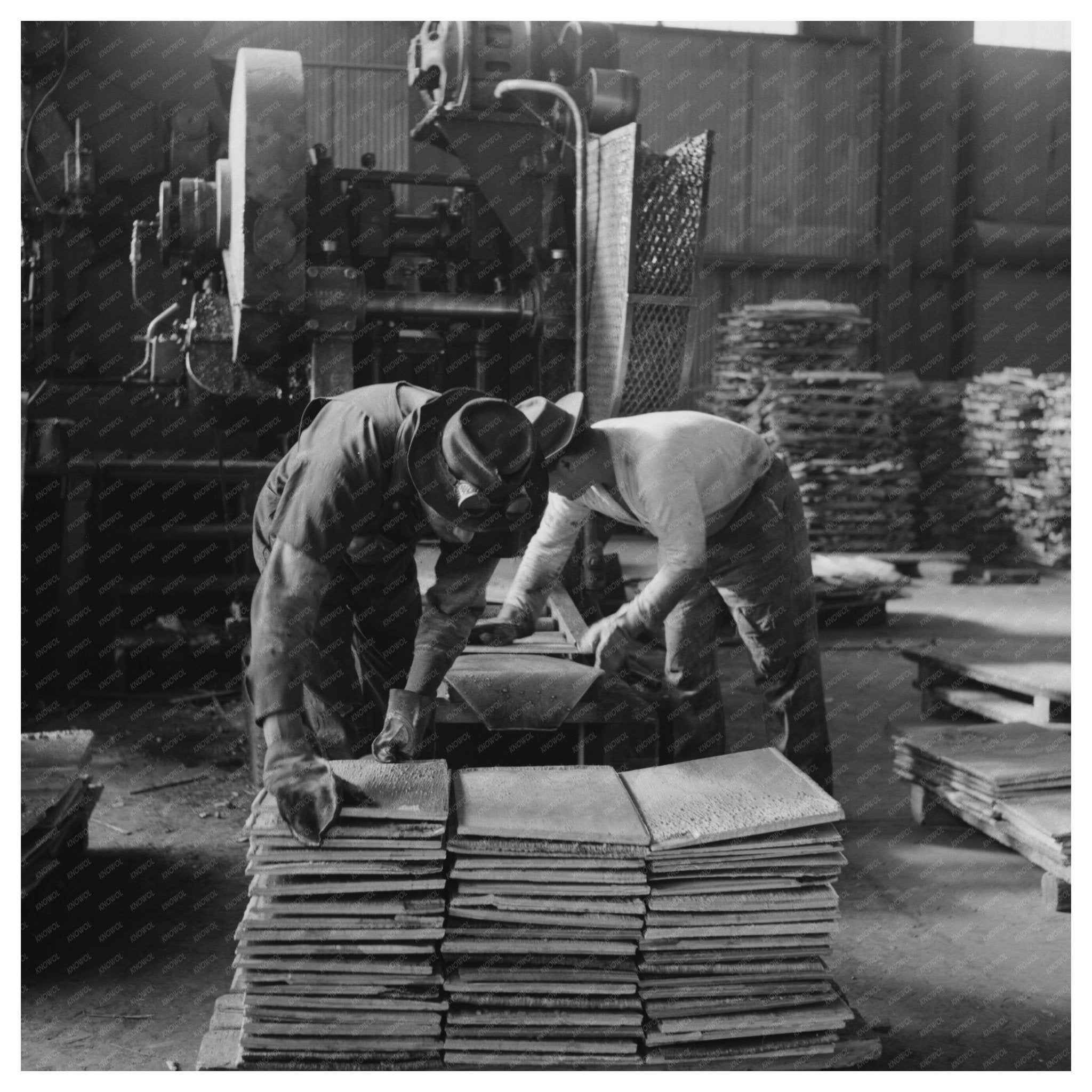 Copper Sheet Production at Phelps - Dodge 1942 - Available at KNOWOL