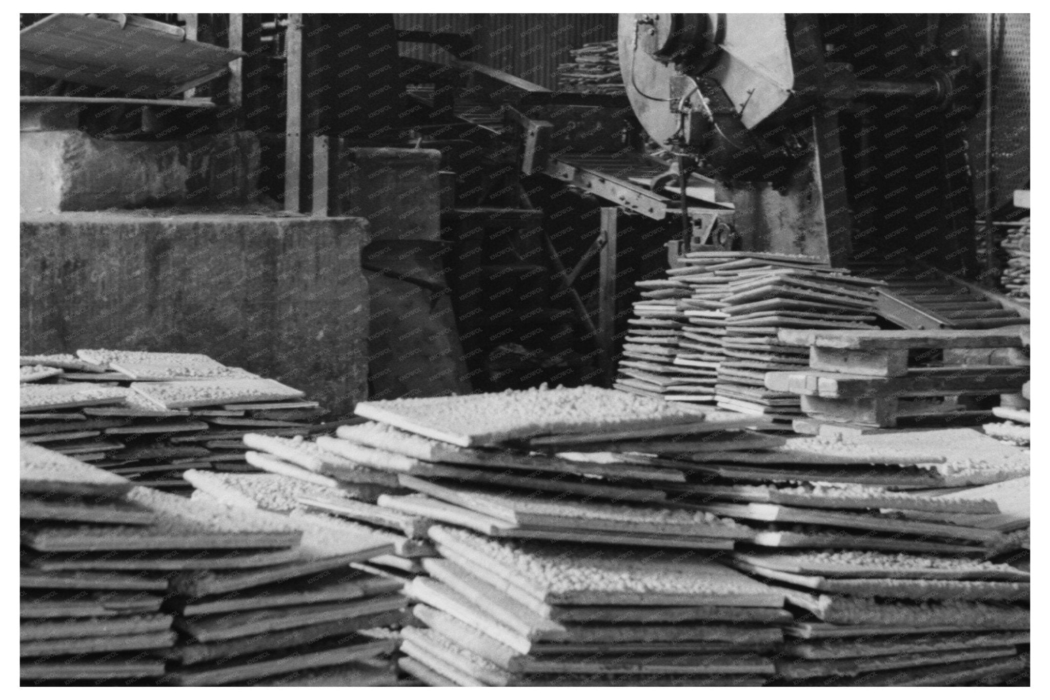 Copper Sheets Production at Phelps - Dodge 1943 - Available at KNOWOL