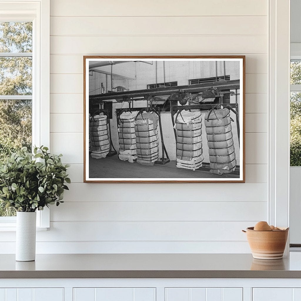 Cotton Conveyor System in Houston Texas 1939 - Available at KNOWOL