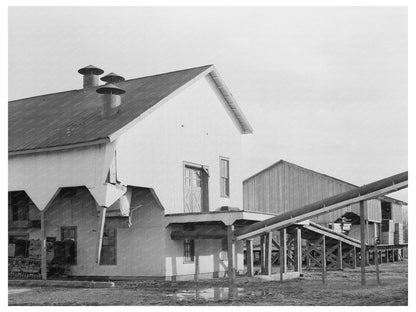 Cotton Gin and Warehouse at Sunflower Plantation 1939 - Available at KNOWOL