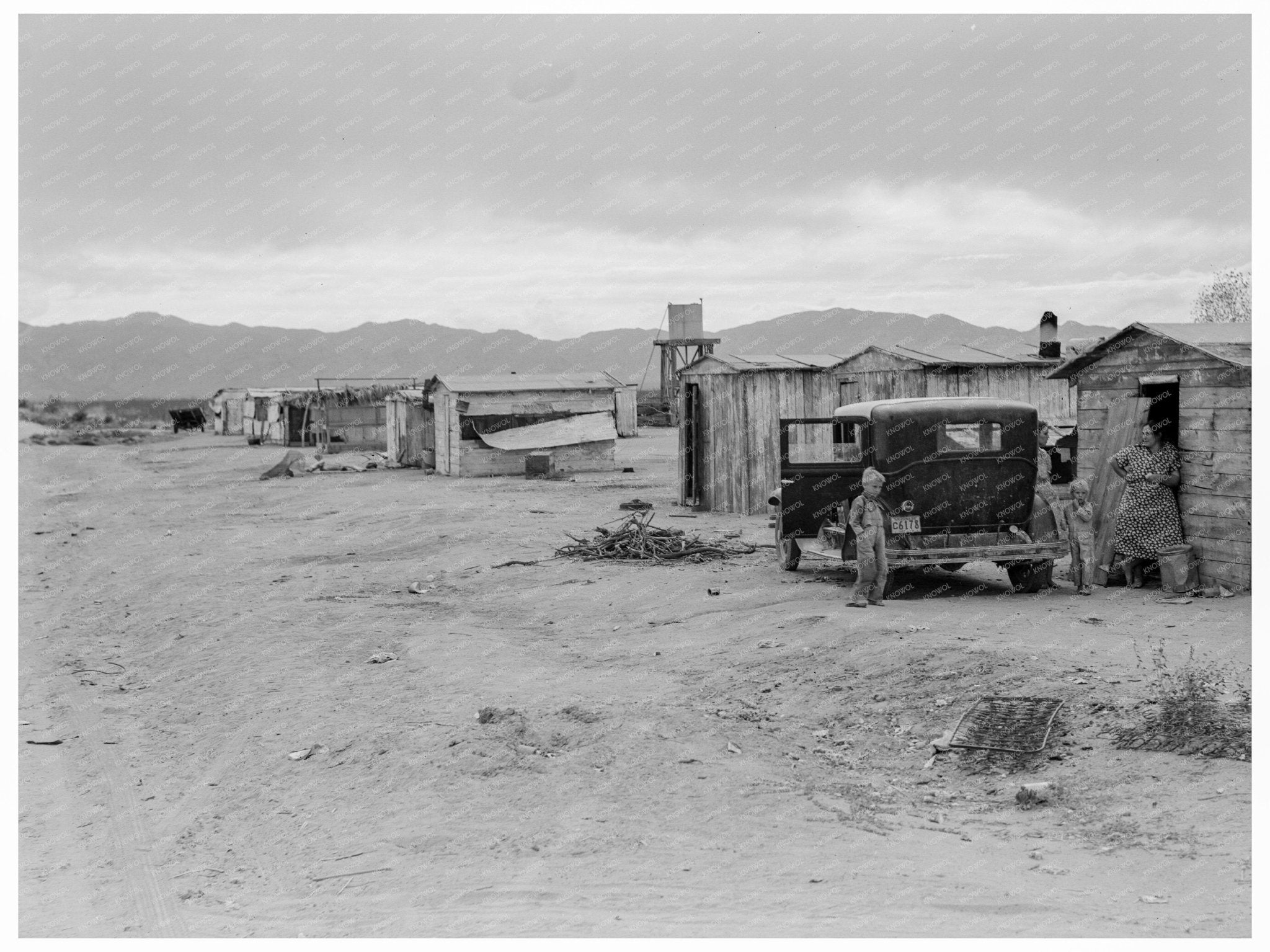 Cotton Pickers Camp Salt River Valley Arizona 1938 - Available at KNOWOL