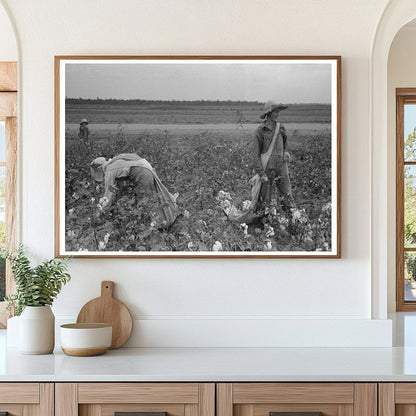 Cotton Pickers in Lake Dick Arkansas September 1938 - Available at KNOWOL