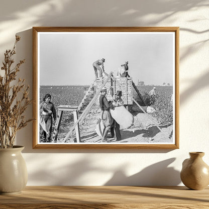 Cotton Pickers in Southern San Joaquin Valley 1936 - Available at KNOWOL