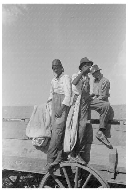 Cotton Pickers on Truck Lake Dick Arkansas 1938 - Available at KNOWOL