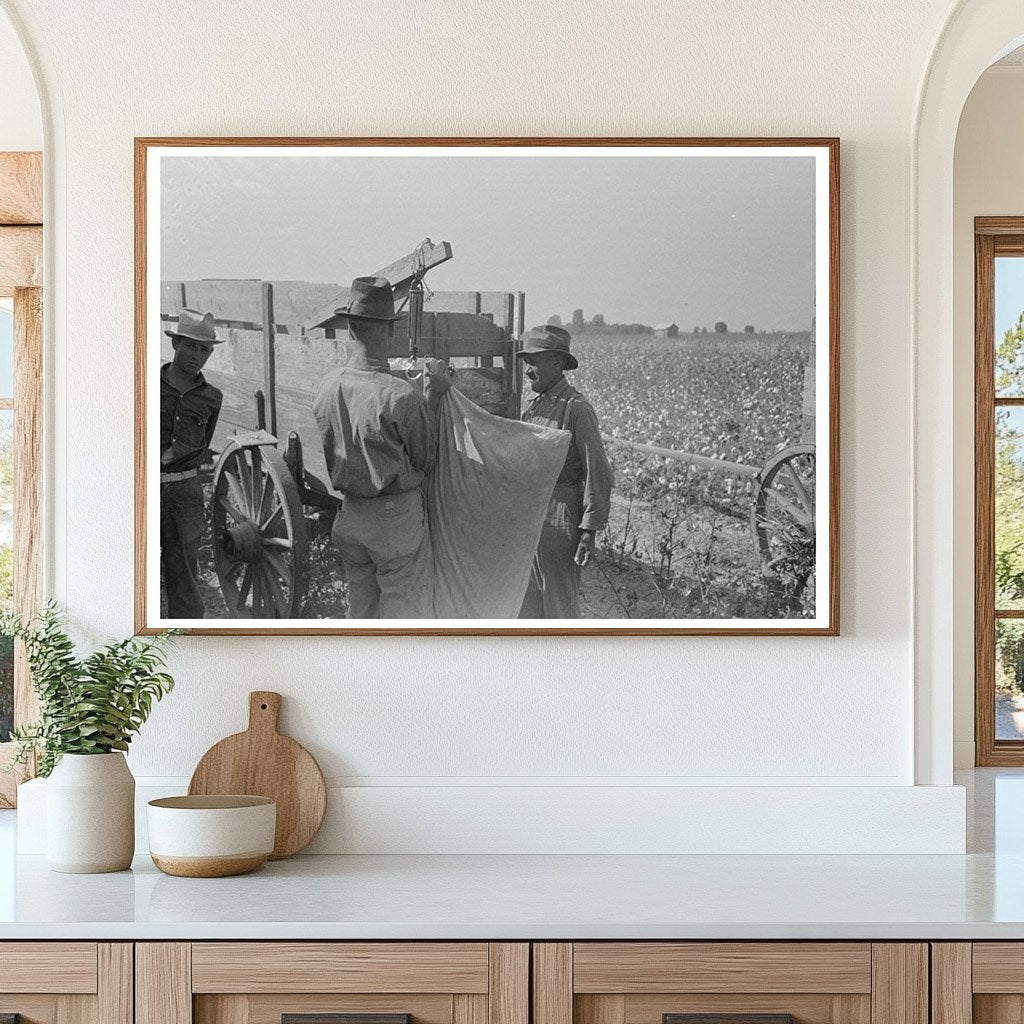 Cotton Pickers on Truck Lake Dick Arkansas September 1938 - Available at KNOWOL