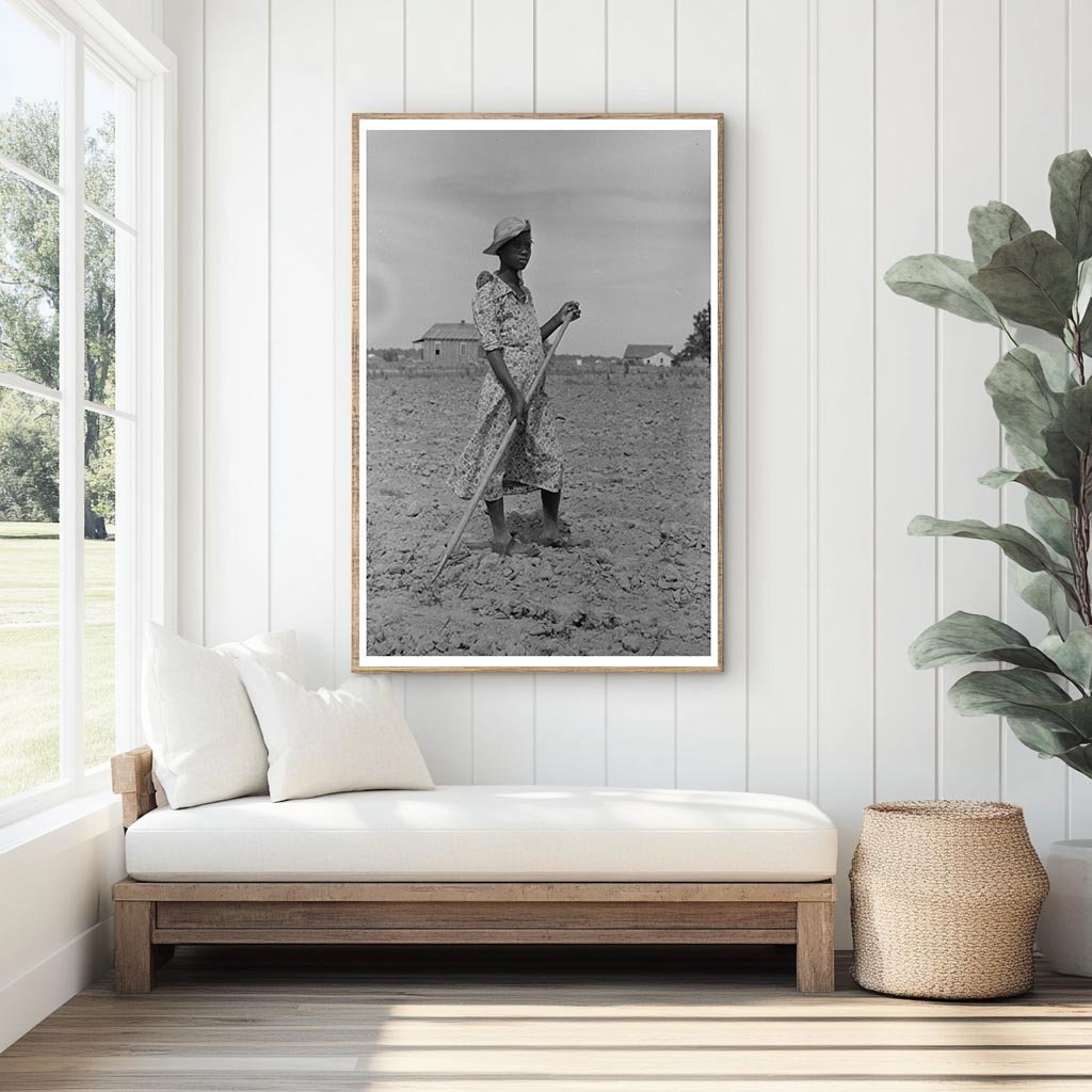 Cotton Worker in New Madrid County Missouri 1938 - Available at KNOWOL